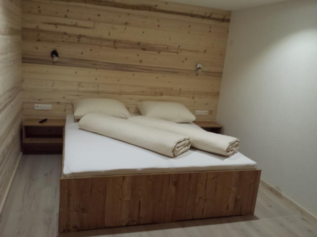 Tischlerei Rudigier Vermietung Kappl  Habitación foto